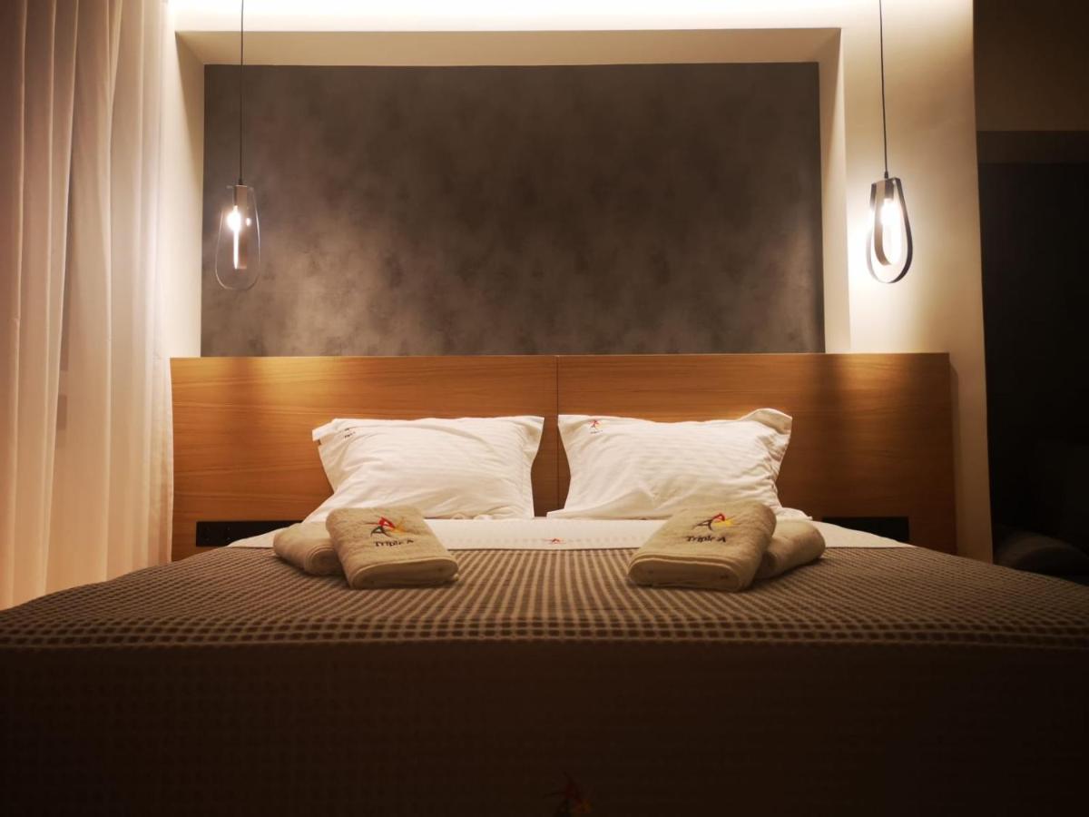 Triple A - Prime Location - Between Monastiraki & Syntagma Square-Free Parking! Афины Экстерьер фото